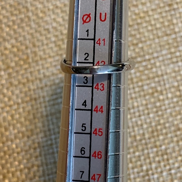 Tiny sterling dolphin ring, size 2. Toe ring or child size. - Picture 9 of 13